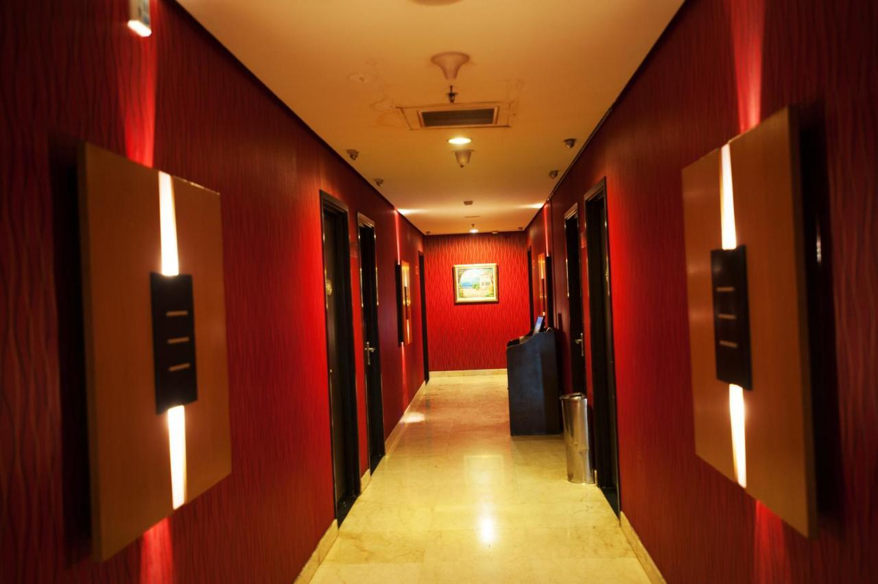 Grand Asia Hotel Jakarta Exterior photo