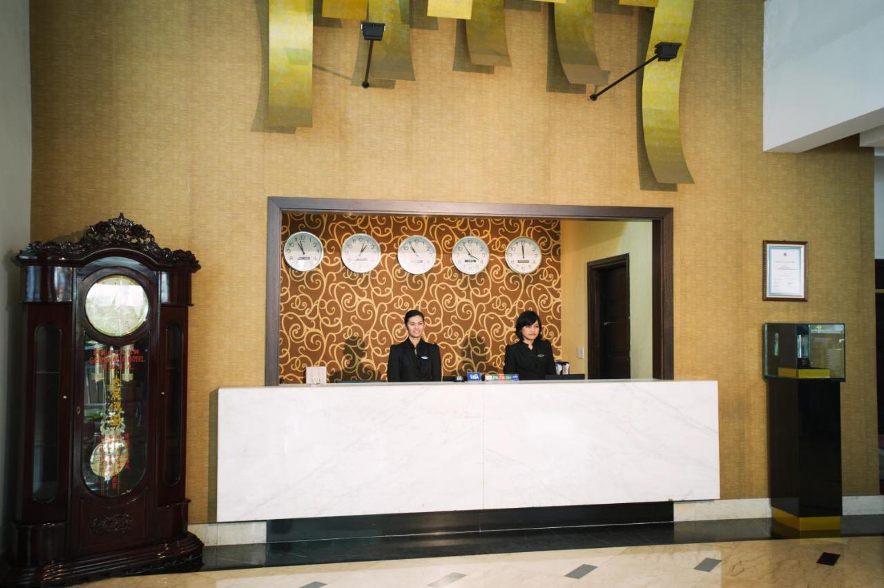 Grand Asia Hotel Jakarta Exterior photo