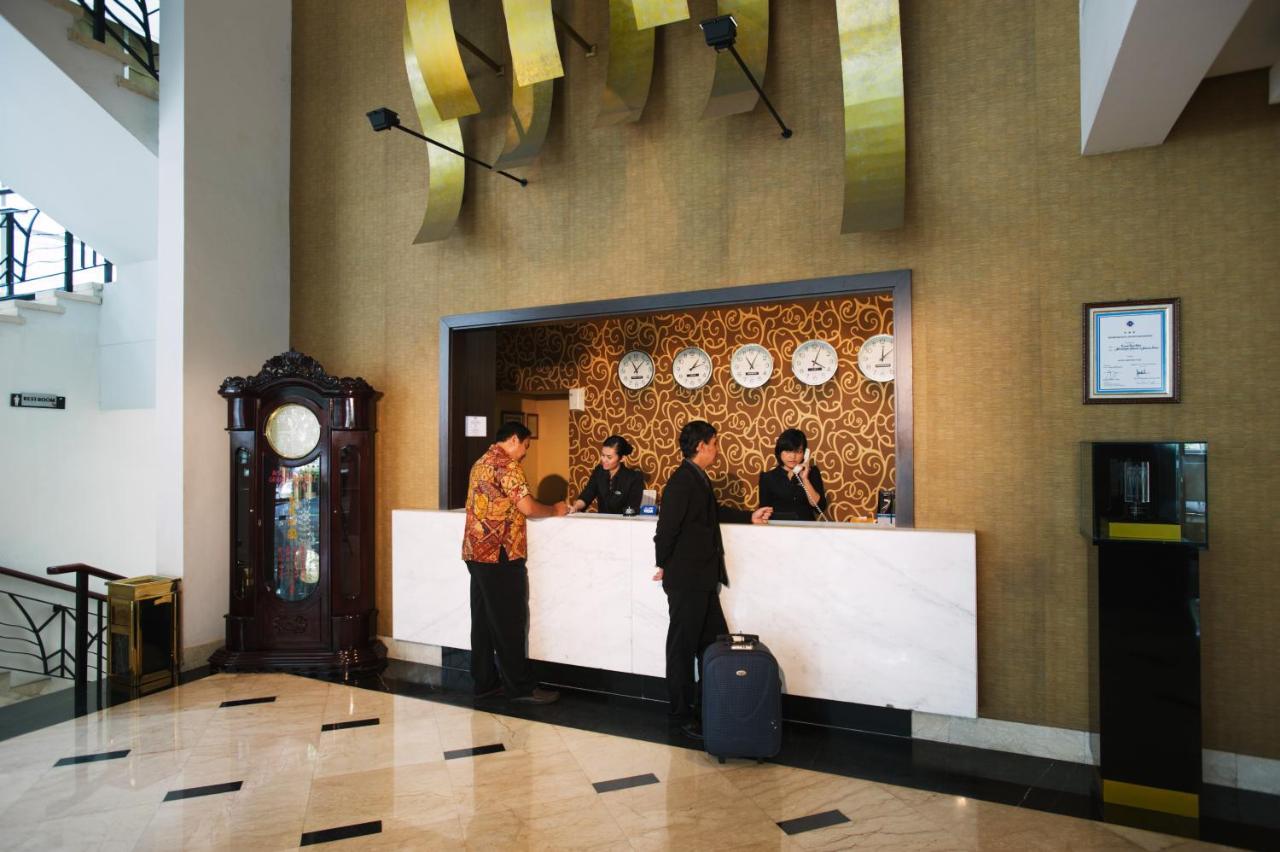 Grand Asia Hotel Jakarta Exterior photo
