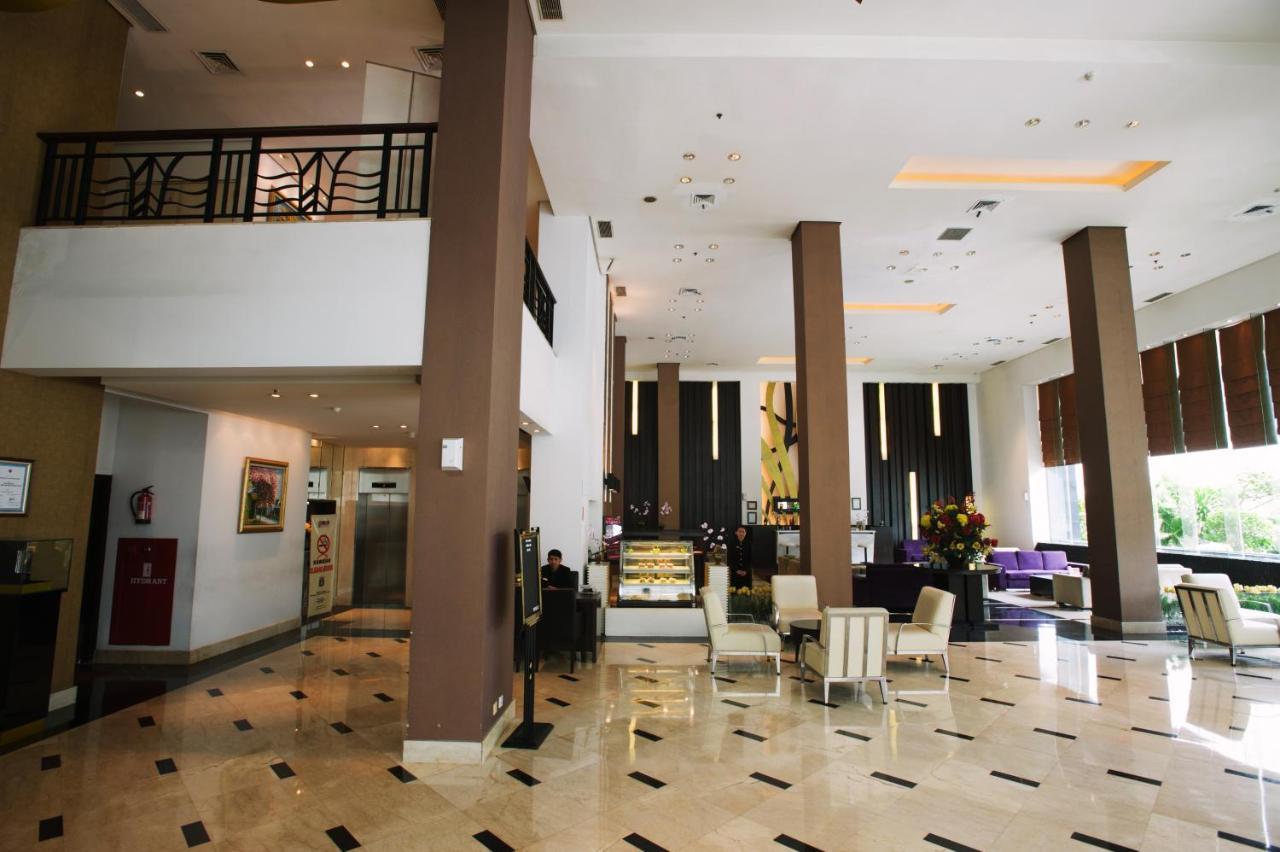 Grand Asia Hotel Jakarta Exterior photo
