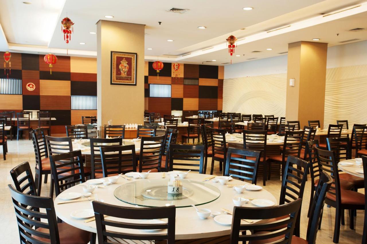 Grand Asia Hotel Jakarta Exterior photo