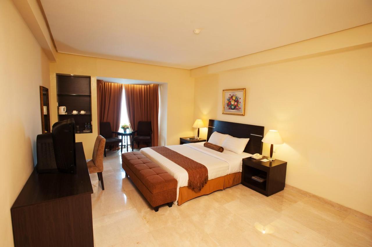 Grand Asia Hotel Jakarta Exterior photo