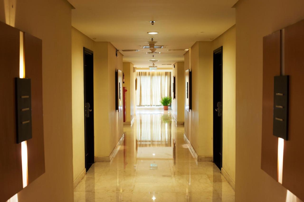 Grand Asia Hotel Jakarta Exterior photo