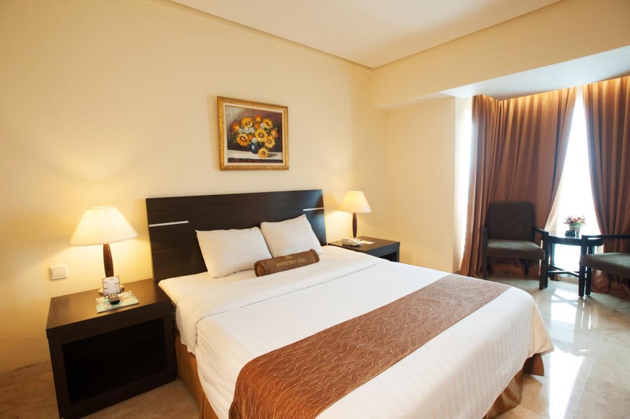 Grand Asia Hotel Jakarta Exterior photo