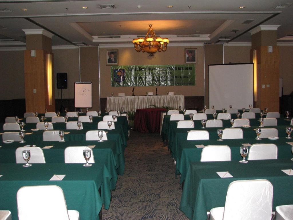 Grand Asia Hotel Jakarta Exterior photo