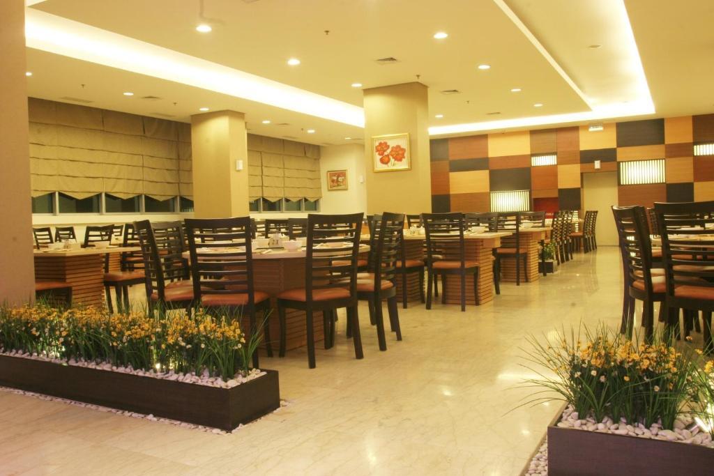 Grand Asia Hotel Jakarta Exterior photo