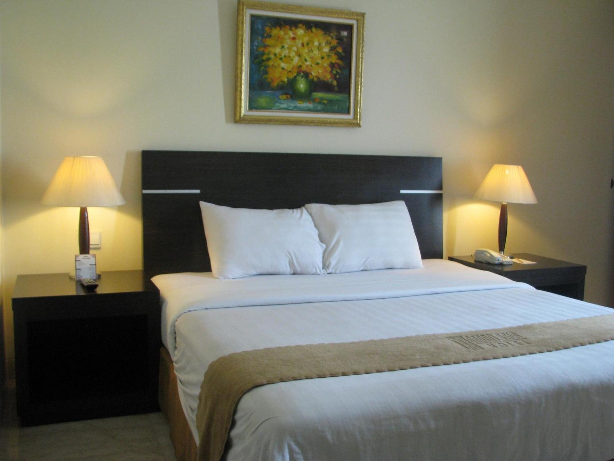 Grand Asia Hotel Jakarta Exterior photo